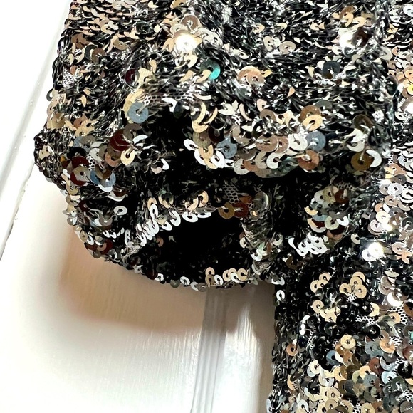 NWT O.P.T. 70s Silver Sequin Puffed Long Sleeve Faux Wrap Studio 54 Mini Dress L - Picture 5 of 7